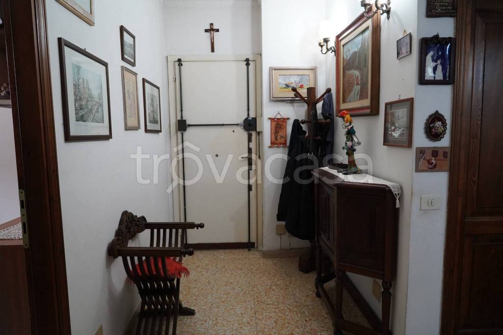 appartamento in vendita a Firenze in zona Cintoia