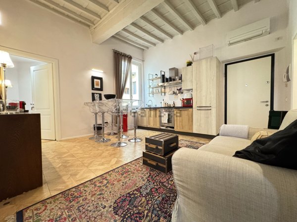 appartamento in vendita a Firenze in zona Centro Santa Croce