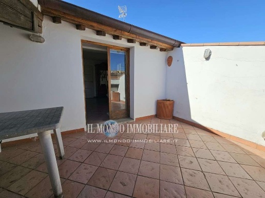 appartamento in vendita a Firenze in zona Campo di Marte