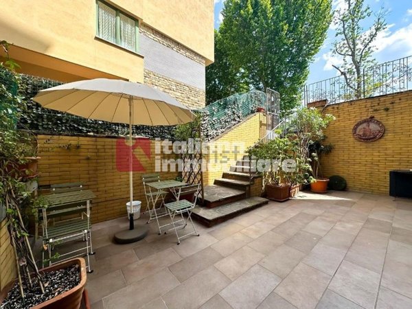 appartamento in vendita a Firenze in zona Statuto