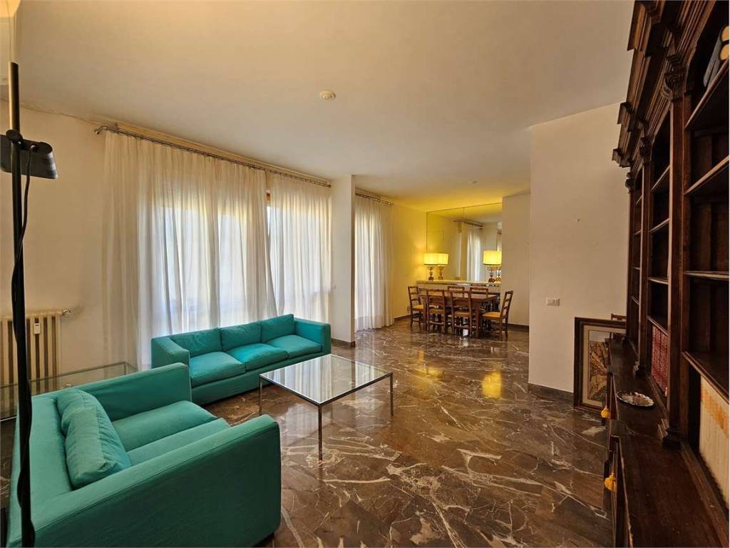 appartamento in vendita a Firenze in zona Campo di Marte