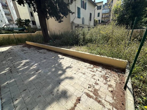 appartamento in vendita a Firenze in zona Campo di Marte