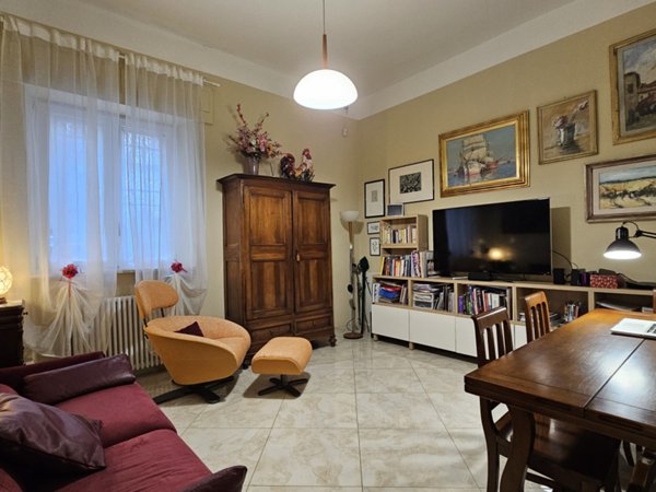 appartamento in vendita a Firenze in zona Campo di Marte