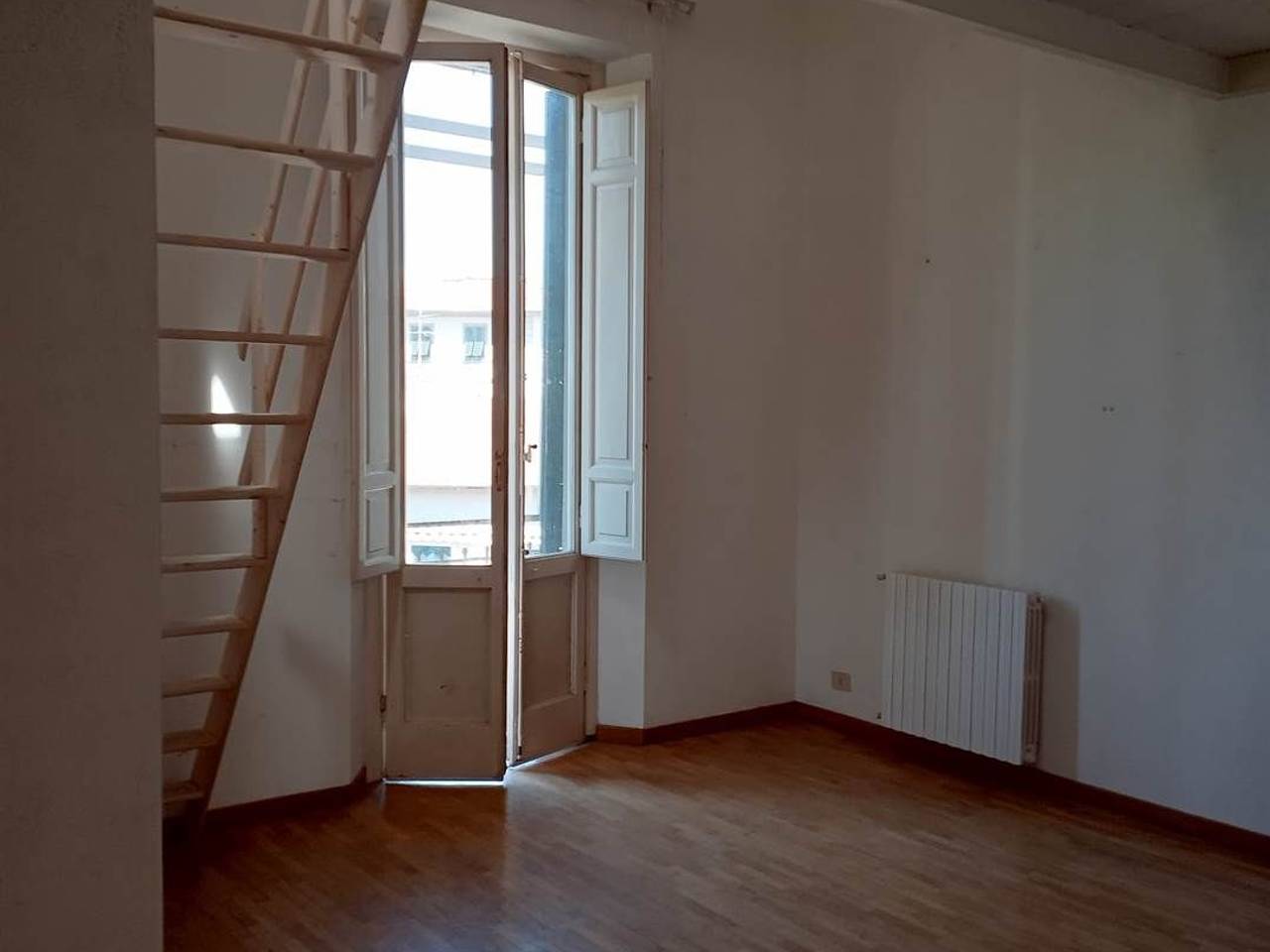 appartamento in vendita a Firenze in zona Statuto