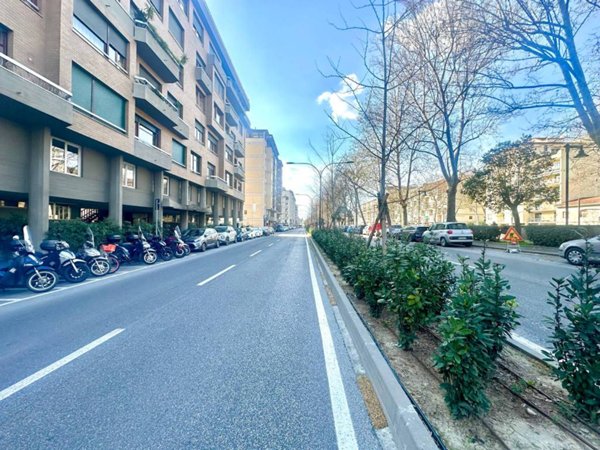 appartamento in vendita a Firenze in zona Ponte all'Asse