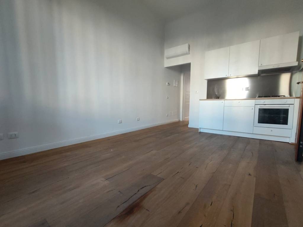 appartamento in vendita a Firenze in zona Campo di Marte