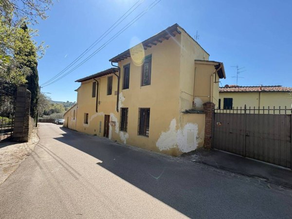 appartamento in vendita a Firenze in zona Galluzzo