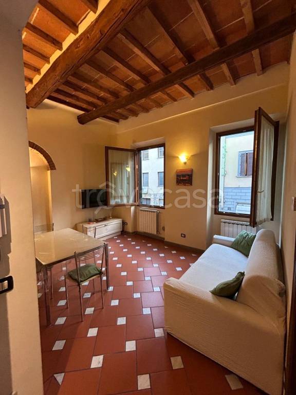 appartamento in vendita a Firenze in zona Centro Santa Croce