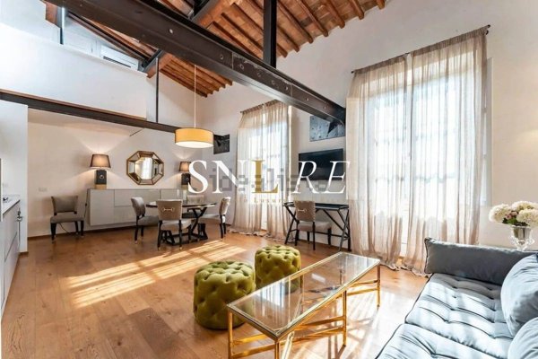 appartamento in vendita a Firenze in zona Centro Santa Croce