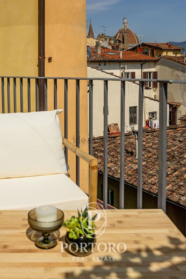 appartamento in vendita a Firenze in zona Centro Santa Croce
