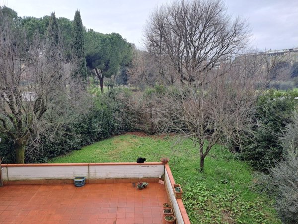 appartamento in vendita a Firenze in zona Isolotto