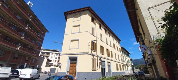 appartamento in vendita a Firenze in zona Careggi