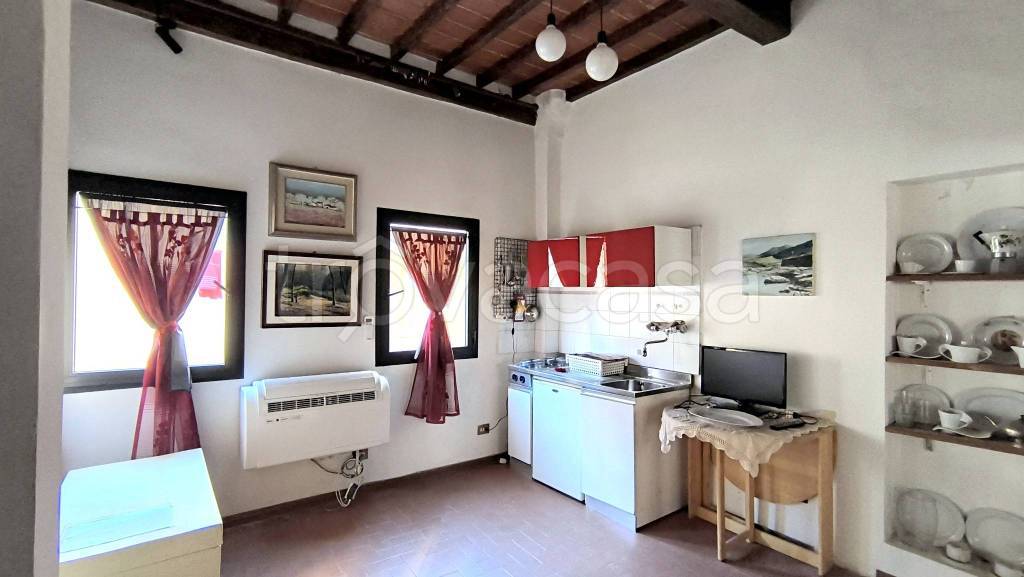 appartamento in vendita a Firenze in zona Centro Santa Croce