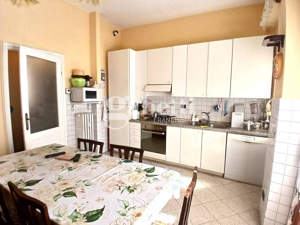 appartamento in vendita a Firenze in zona Firenze Nova