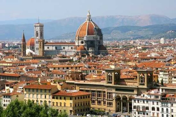 casa indipendente in vendita a Firenze in zona Centro Santa Maria Novella