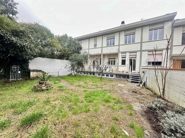 casa indipendente in vendita a Firenze in zona Gavinana