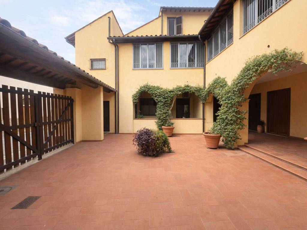appartamento in vendita a Firenze in zona Peretola