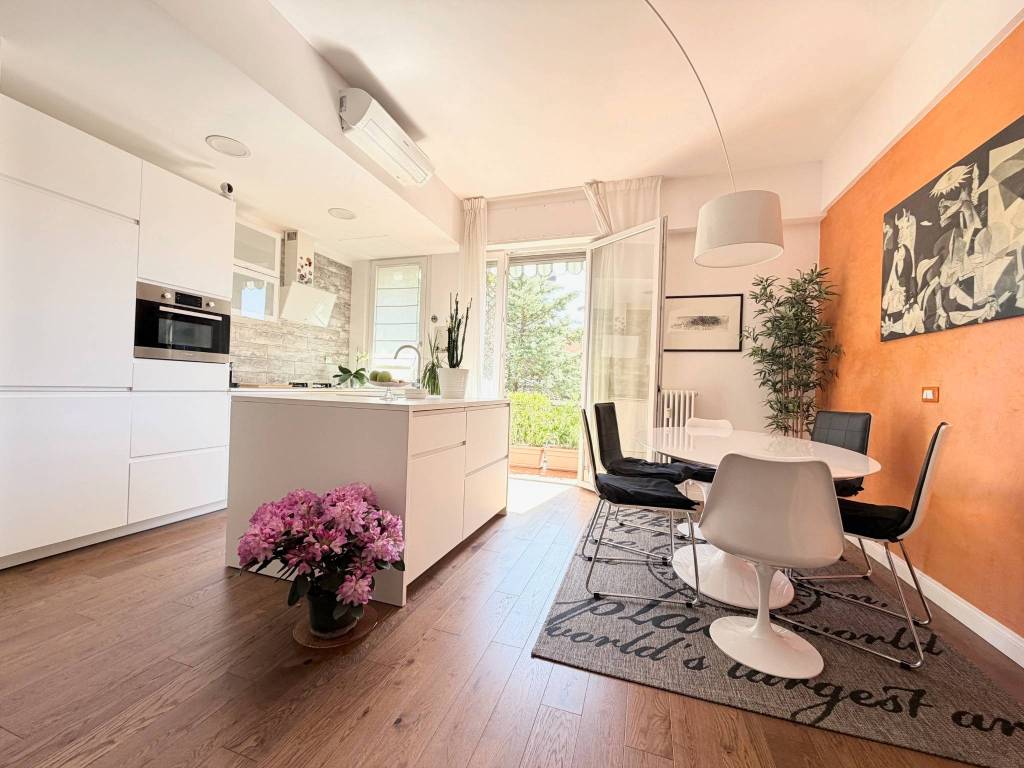 appartamento in vendita a Firenze in zona Isolotto