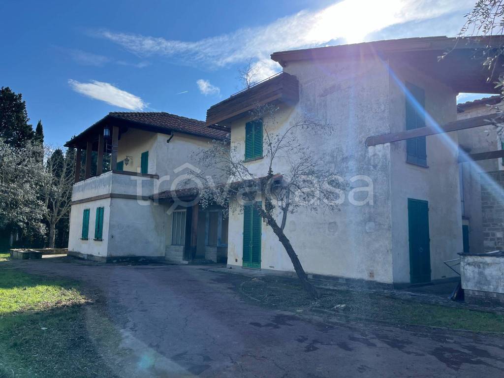 casa indipendente in vendita a Firenze