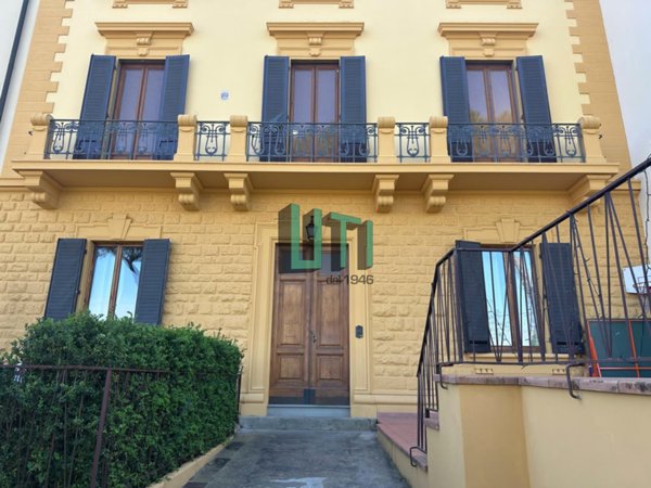 appartamento in vendita a Firenze in zona Galluzzo