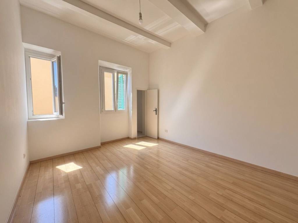 appartamento in vendita a Firenze in zona Pignone