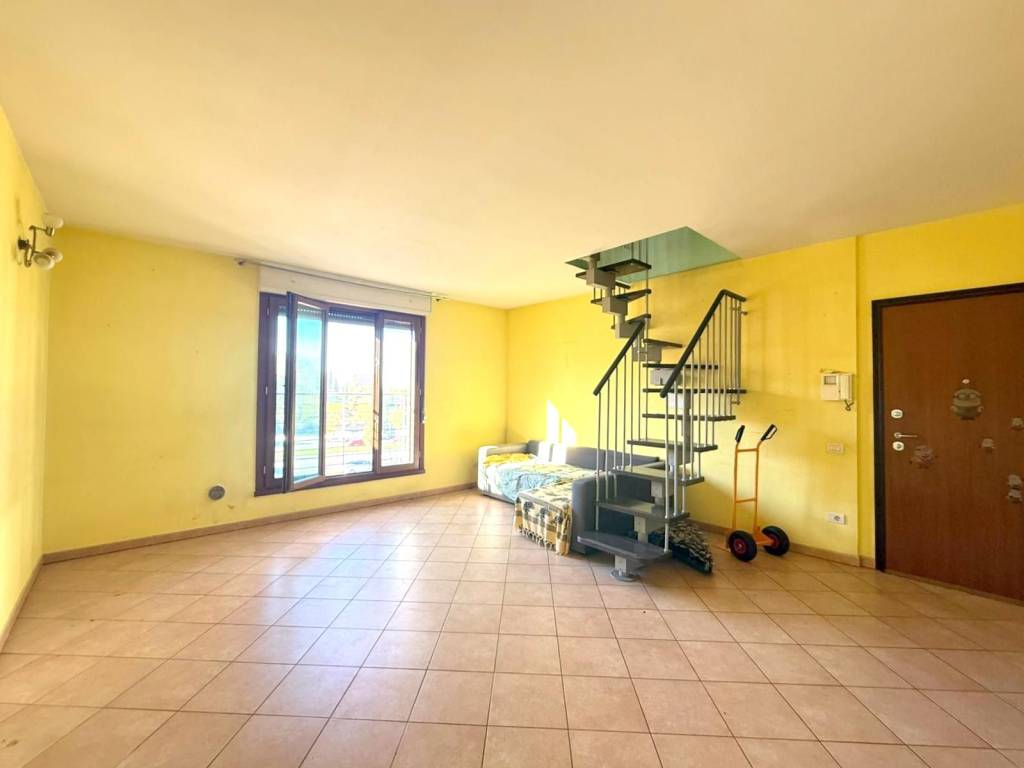 appartamento in vendita a Firenze in zona Firenze Nova