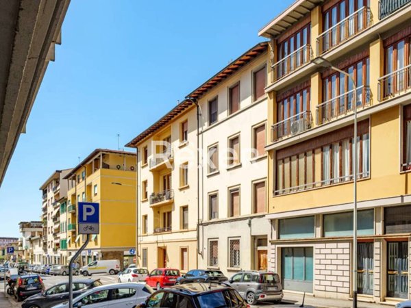 appartamento in vendita a Firenze in zona Careggi