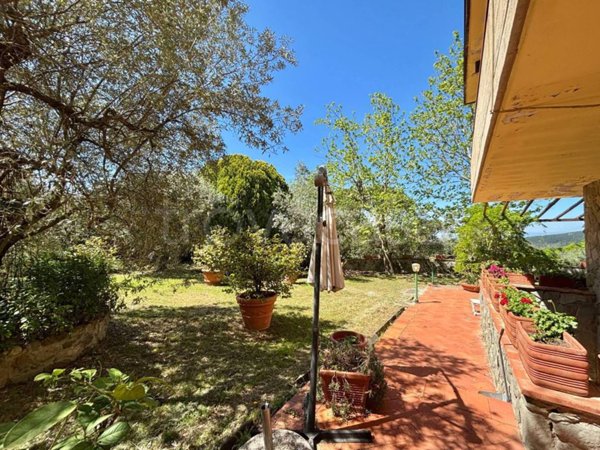 casa indipendente in vendita a Firenze