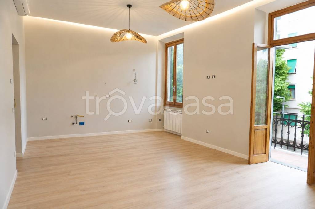 casa indipendente in vendita a Firenze in zona Rovezzano