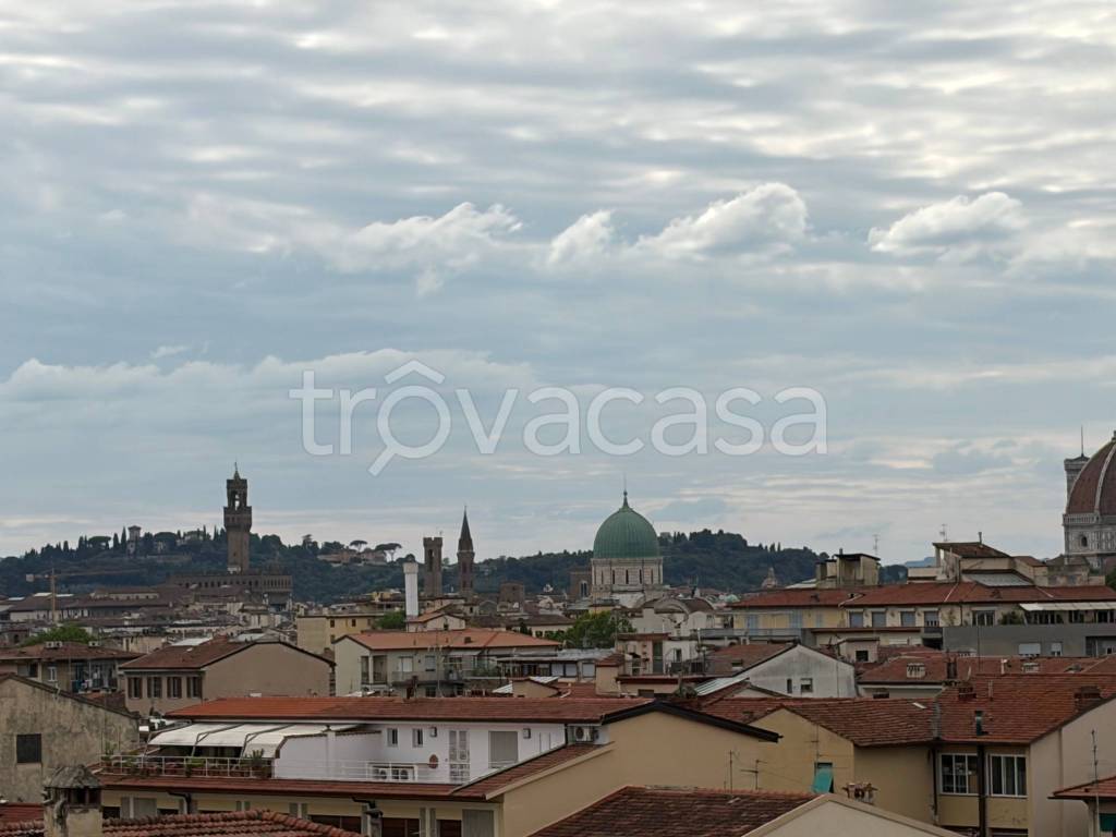 appartamento in vendita a Firenze in zona Campo di Marte