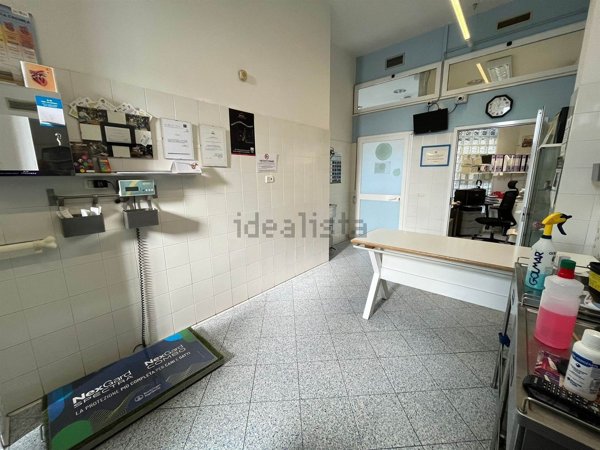 ufficio in vendita a Firenze in zona Careggi