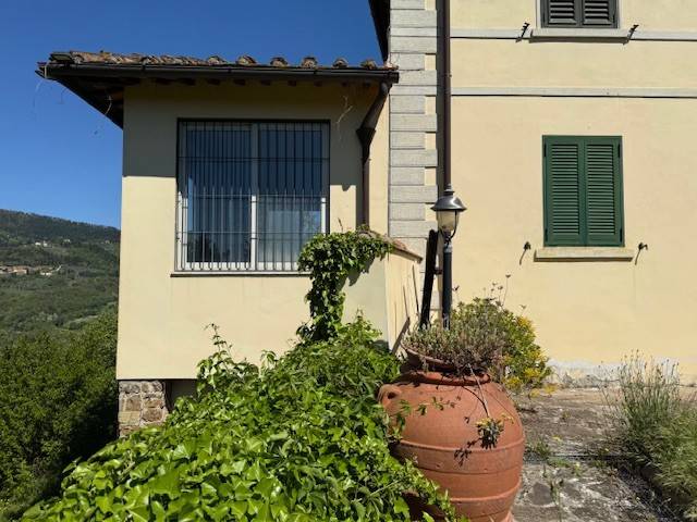 casa indipendente in vendita a Firenze in zona Careggi
