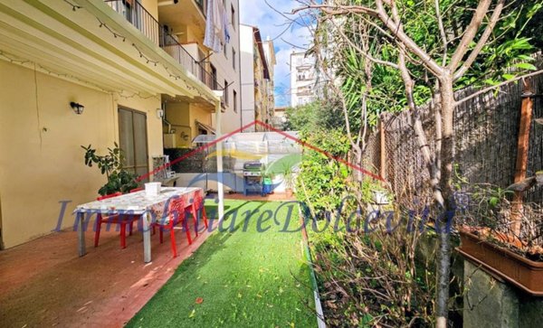 appartamento in vendita a Firenze in zona Campo di Marte