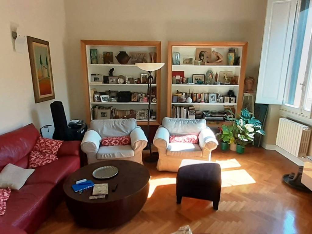 appartamento in vendita a Firenze in zona Campo di Marte