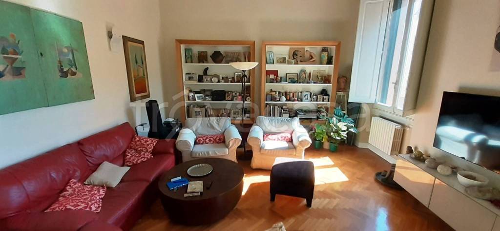 appartamento in vendita a Firenze in zona Campo di Marte