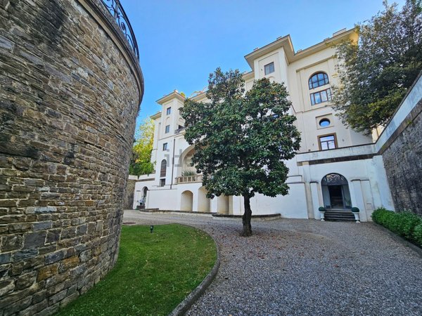 appartamento in vendita a Firenze in zona Pian dei Giullari