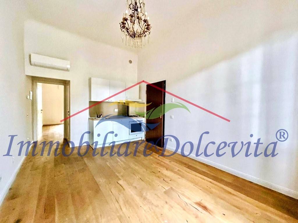 appartamento in vendita a Firenze in zona Campo di Marte