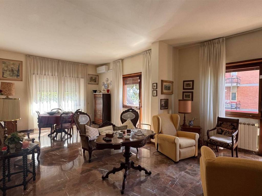 appartamento in vendita a Firenze in zona Novoli
