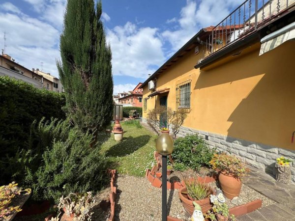 casa indipendente in vendita a Firenze