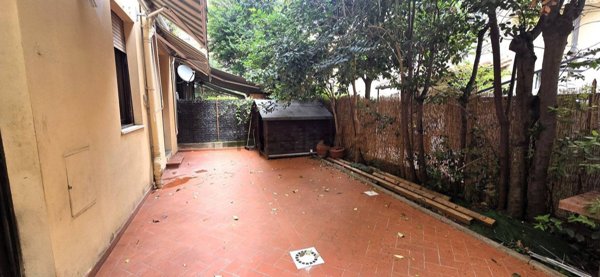 appartamento in vendita a Firenze in zona Campo di Marte