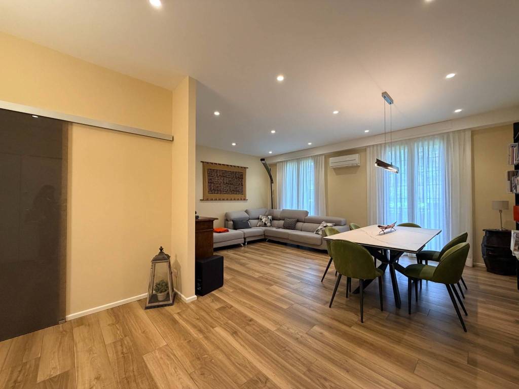 appartamento in vendita a Firenze in zona Soffiano
