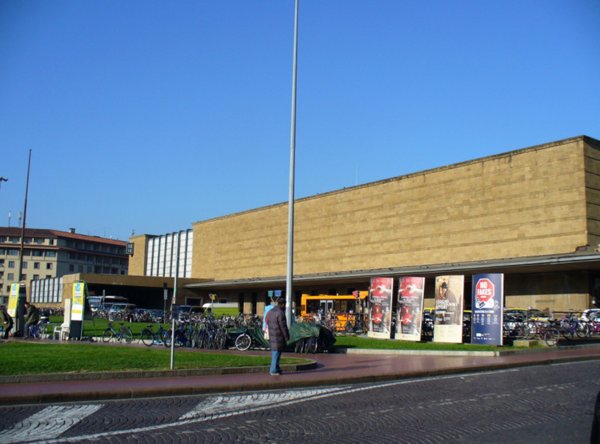 negozio in vendita a Firenze in zona Centro Santa Maria Novella