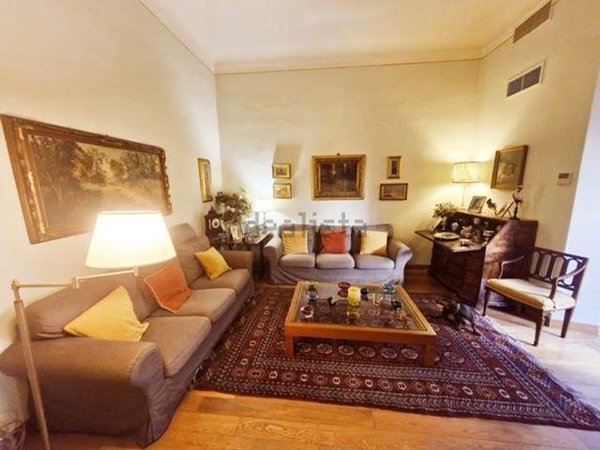 appartamento in vendita a Firenze in zona Campo di Marte