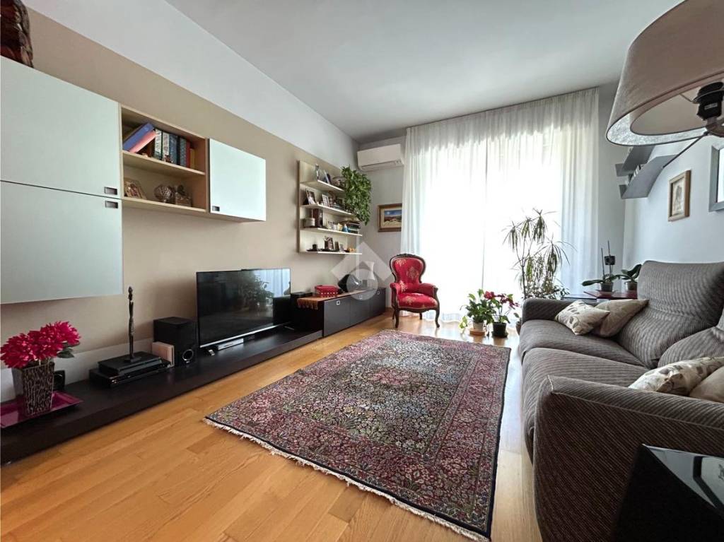 appartamento in vendita a Firenze in zona Rovezzano