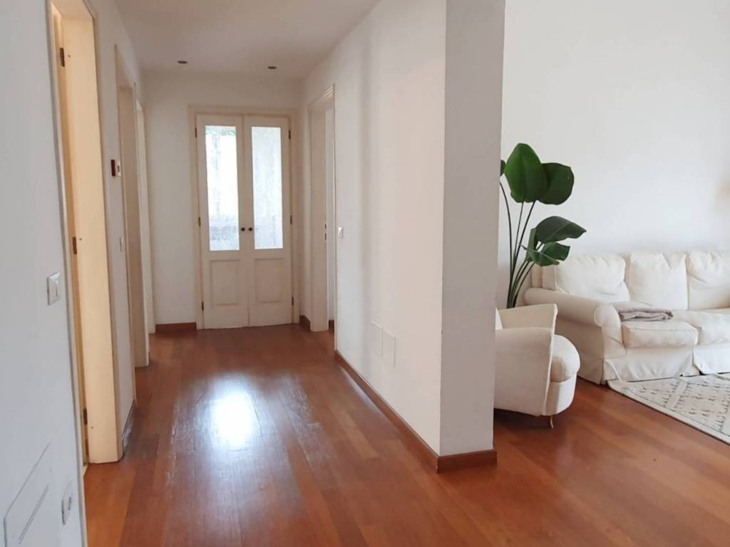 appartamento in vendita a Firenze in zona Galluzzo