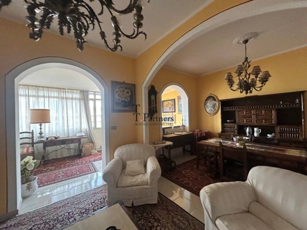 appartamento in vendita a Firenze in zona Careggi