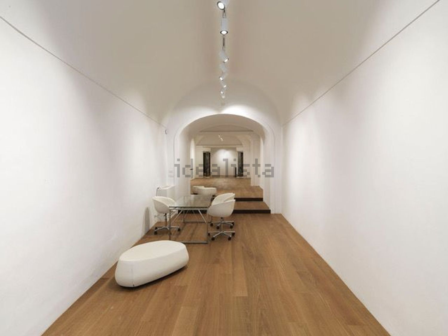 negozio in vendita a Firenze in zona Centro San Frediano