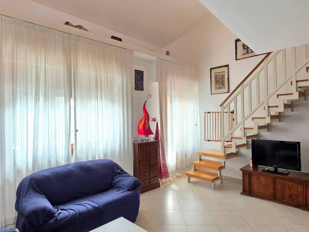 appartamento in vendita a Firenze in zona Soffiano