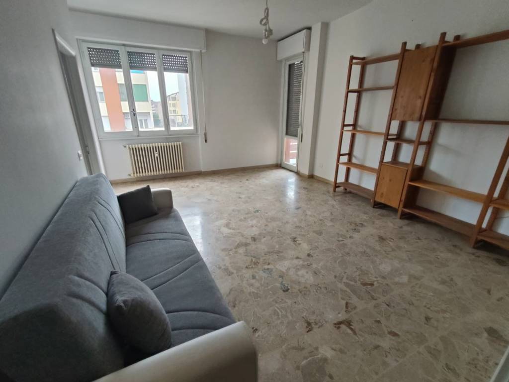 appartamento in vendita a Firenze in zona Isolotto