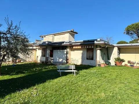 casa indipendente in vendita a Firenze in zona Gavinana